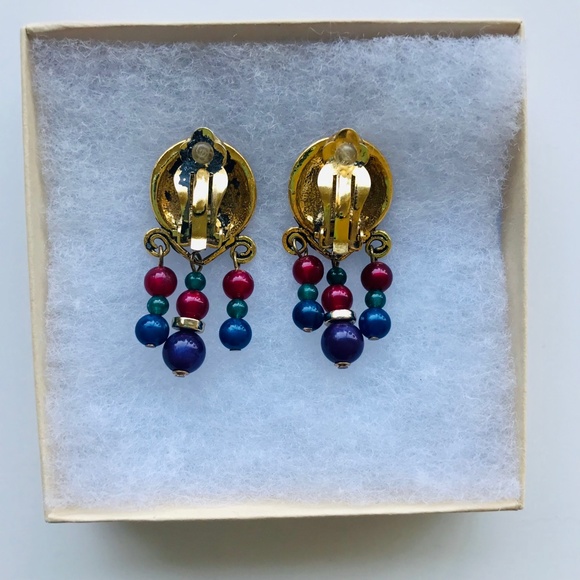 Vintage Gold Spiral Beaded Clip-On Earrings - Picture 4 of 5